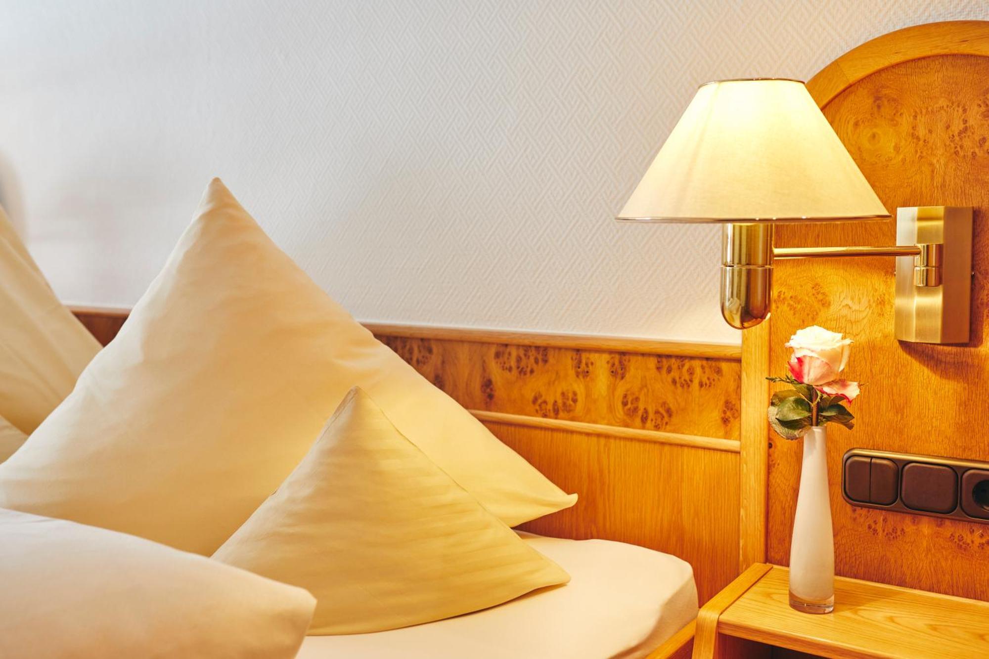 Rueters Parkhotel ヴィリンゲン エクステリア 写真